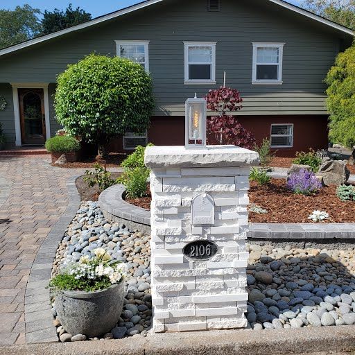 Stone entry column with paver courtyard, front yard hardscape, Battle Ground WA